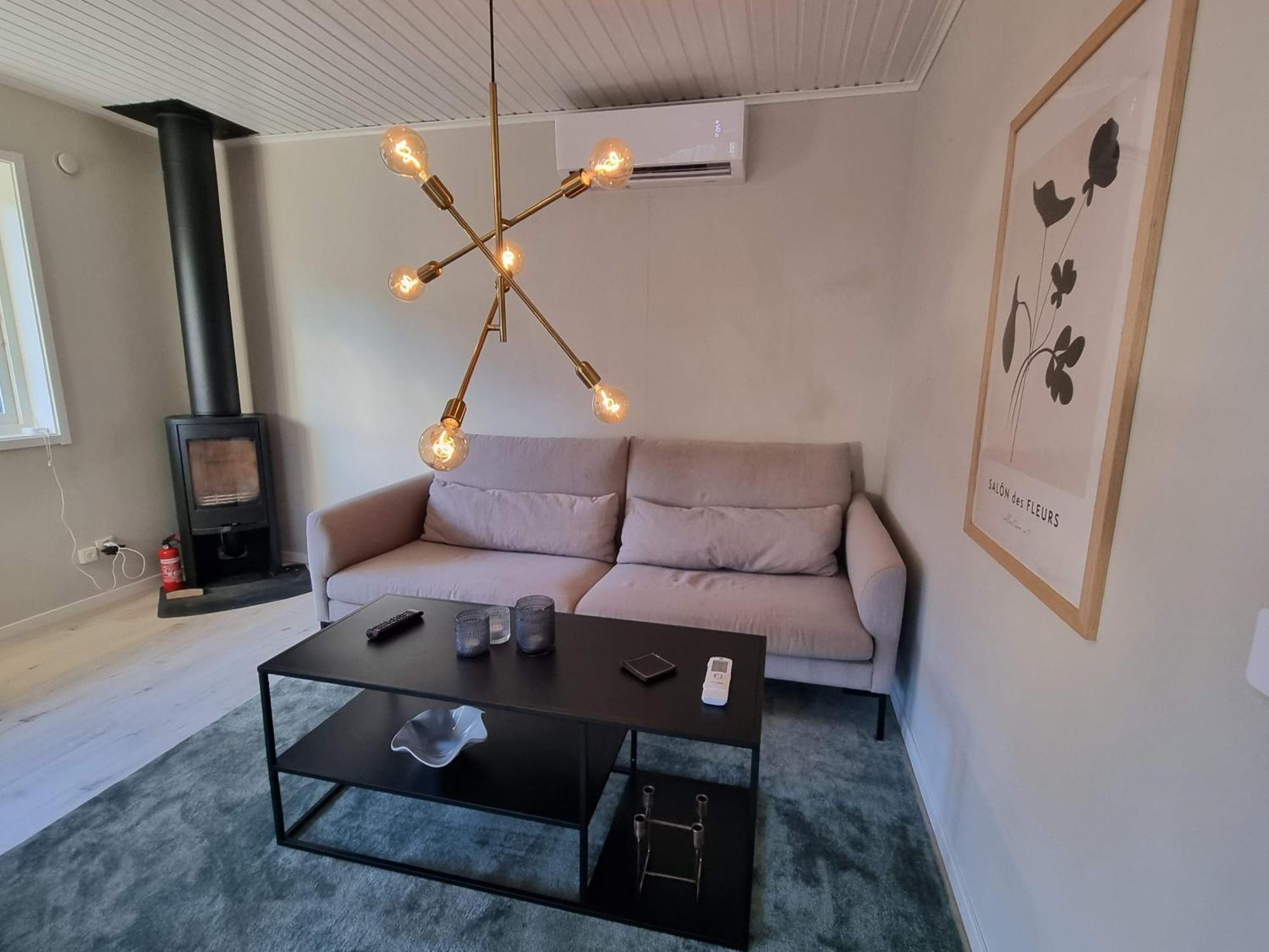 Charming 2-Floor House By The Sea In Ahus Sweden 빌라 외부 사진