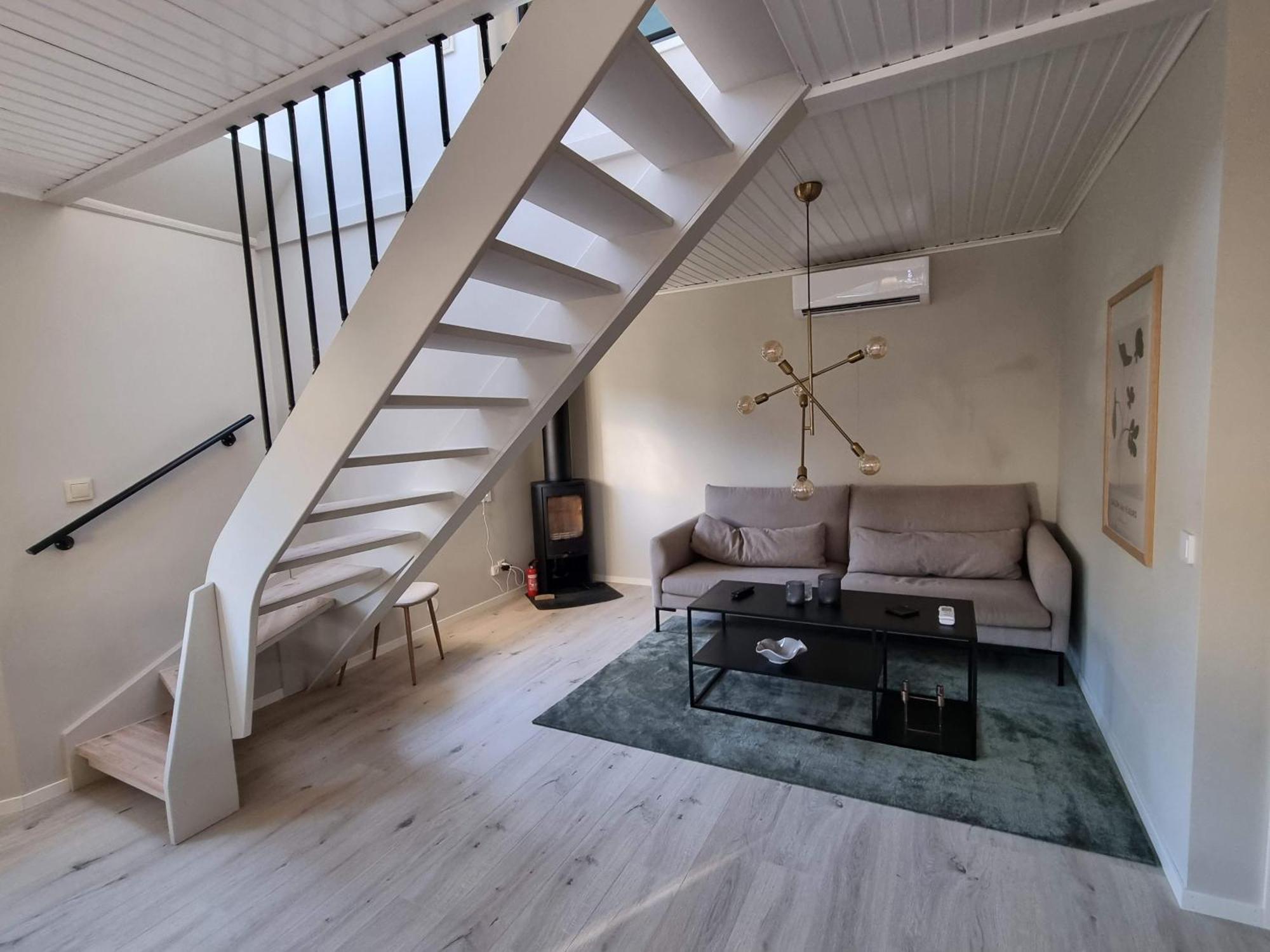 Charming 2-Floor House By The Sea In Ahus Sweden 빌라 외부 사진